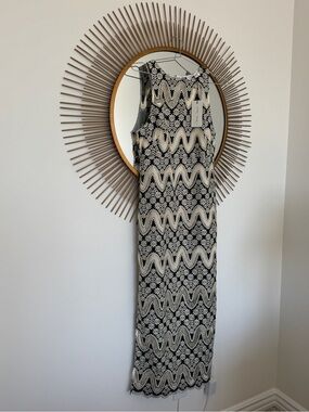 NYT Chic Cara Cara Dress | Black & White Scallop Eyelet | Size S